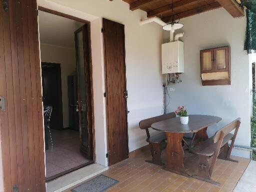 Casa Laghetto Villa Castellaro  Buitenkant foto