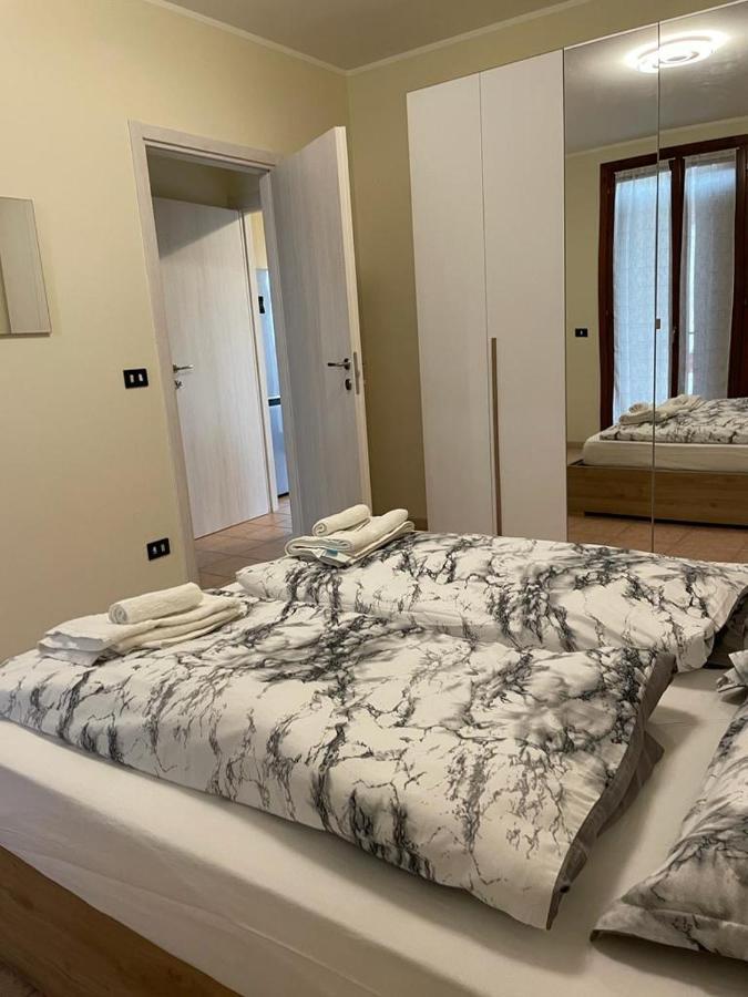 Casa Laghetto Villa Castellaro  Buitenkant foto